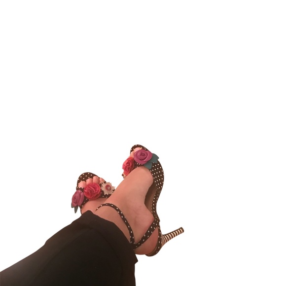 Betsy Johnson Polka Dot Floral Heels – Size 7.5 - Picture 10 of 11